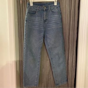 High Waisted Jeans